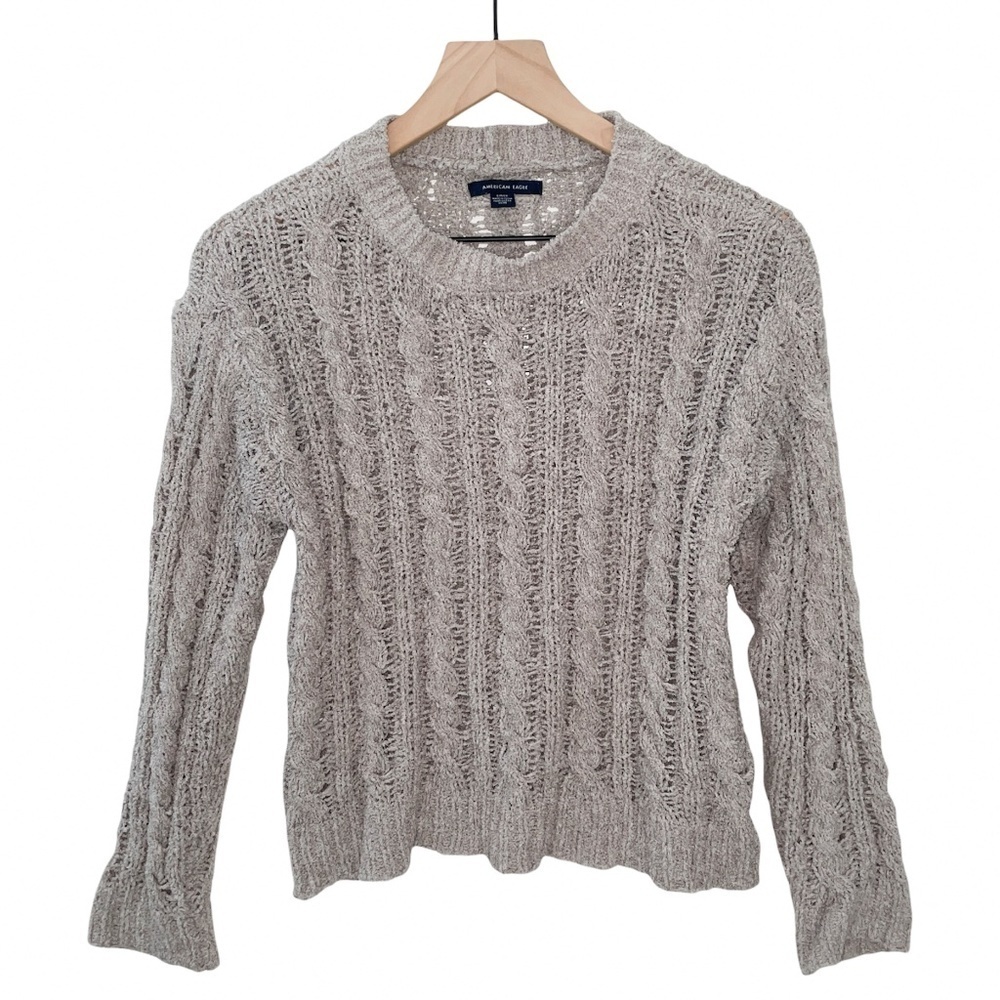 American Eagle Cable Knit Sweater Taupe Crew Neck Soft Cozy Comfy Crewneck Small